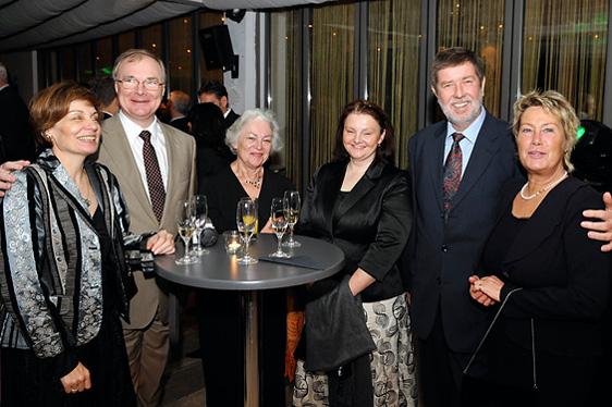 ATNOV390.jpg - Athenian Dreams (Galadinner)
