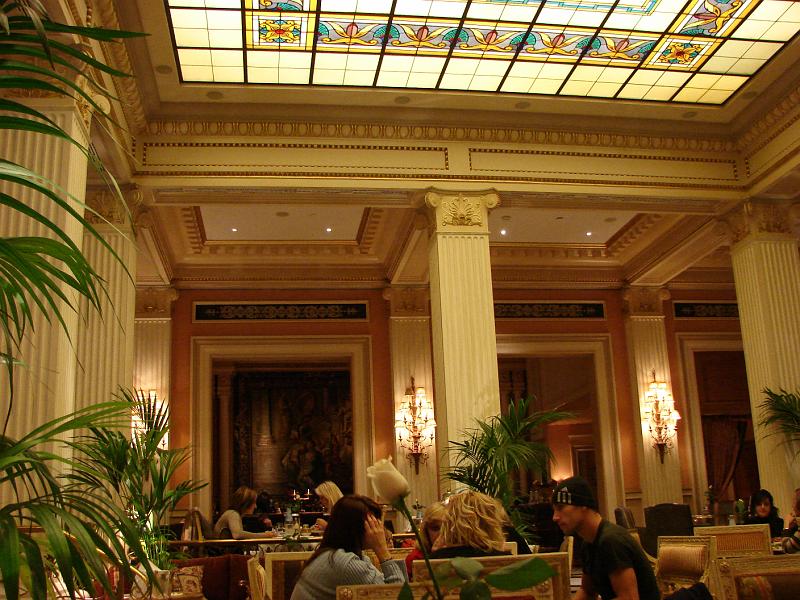 DSC03142.JPG - Hotel Grand Bretagne